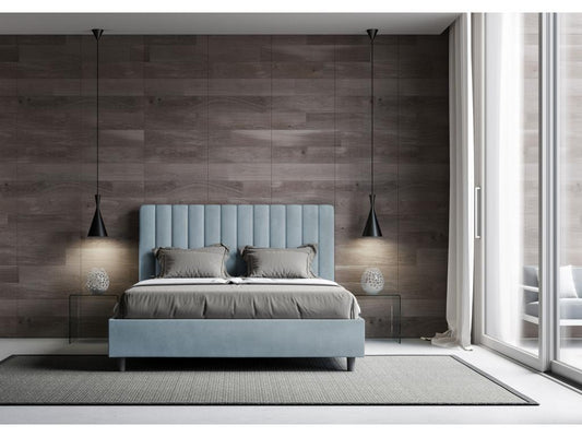 Blue Bed, 160 x 190 cm