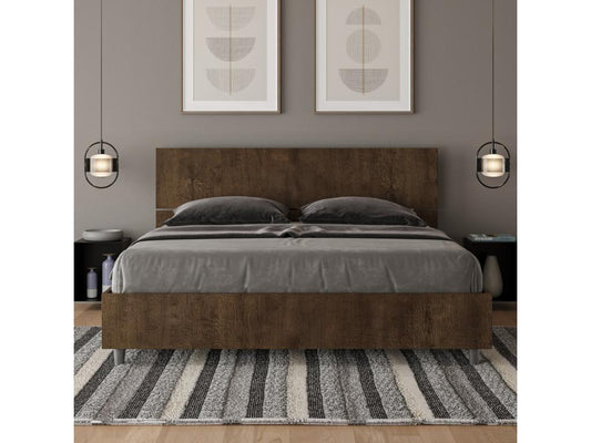 Brown Bed, 160 x 200 cm