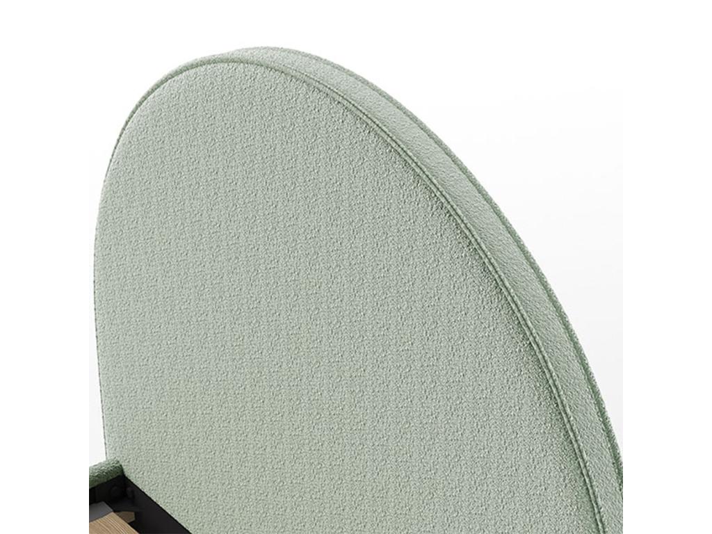 Green Bed, 140 x 200 cm