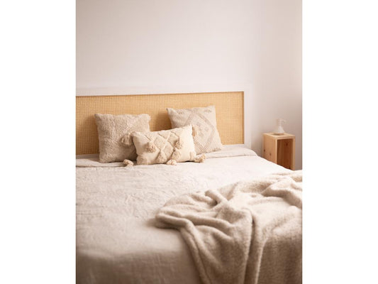 White Pine Wood Bed, 200 x 60 cm